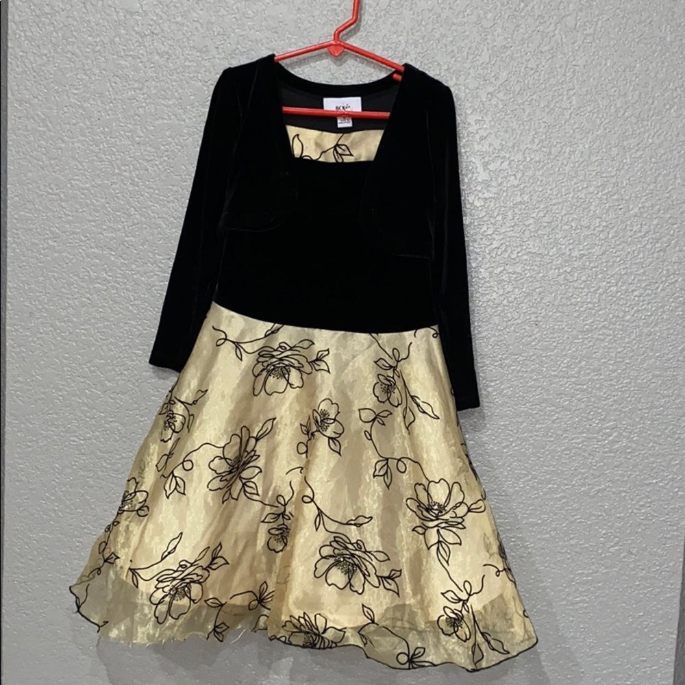 💥3/20 BCX girl’s dress black gold size 6